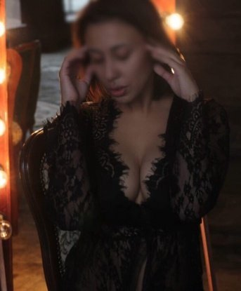 Проститутка Кира